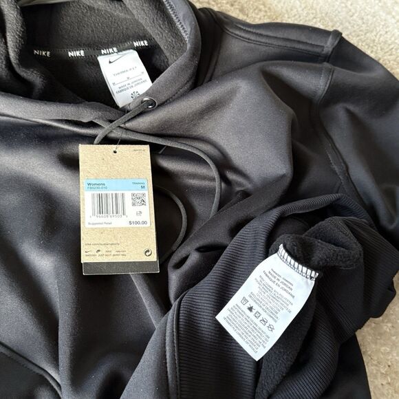 NWT NIKE Women Black Hoodie Sweatshirt Therma Fit One Pullover Logo Fleece - Picture 3 of 3
